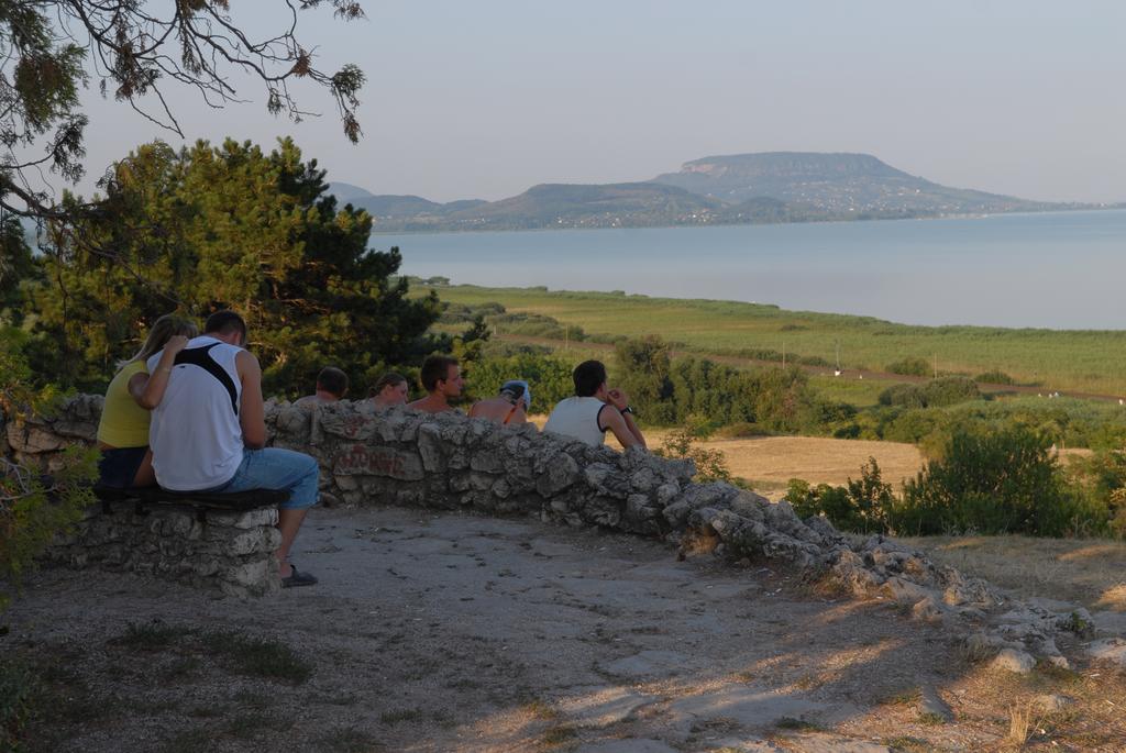 Hotel Panorama Balatongyörök Buitenkant foto